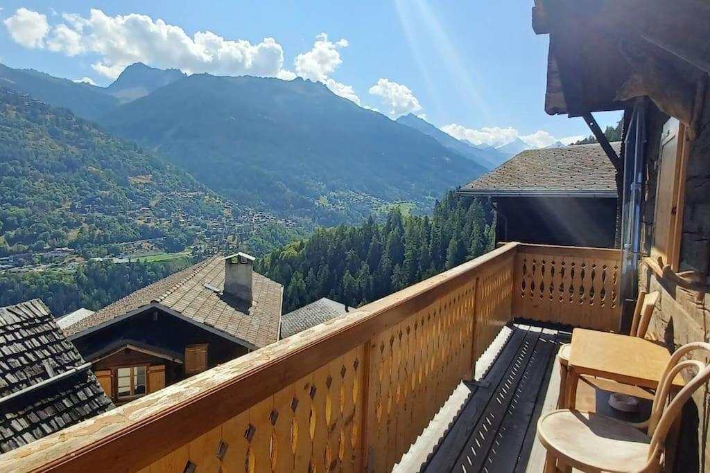 Chalet 3 Pieces De Caractere Mayoux Экстерьер фото